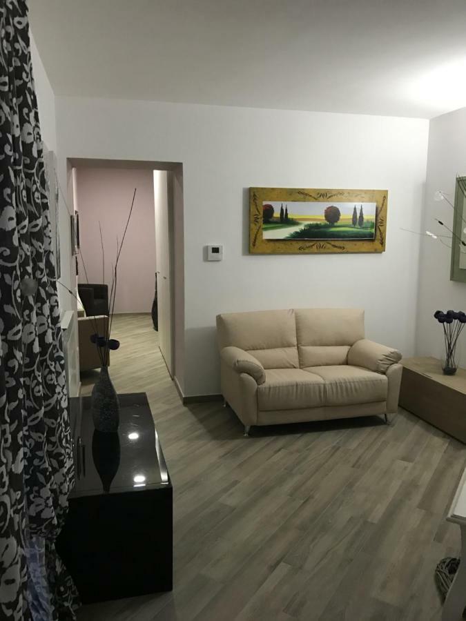Residenza Murat Caserta Eksteriør billede