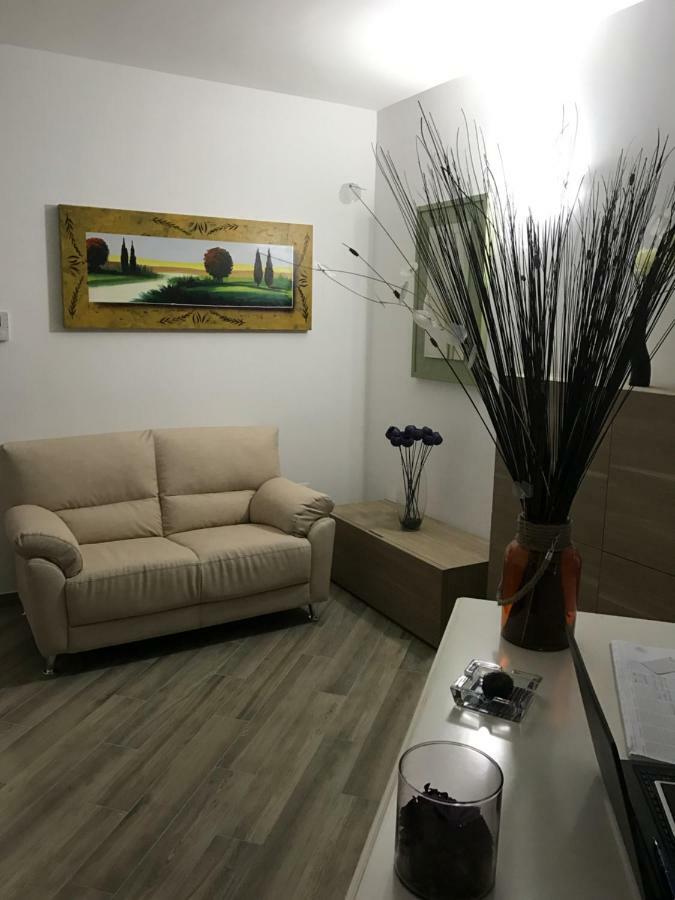 Residenza Murat Caserta Eksteriør billede