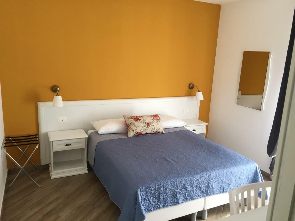 Residenza Murat Caserta Eksteriør billede