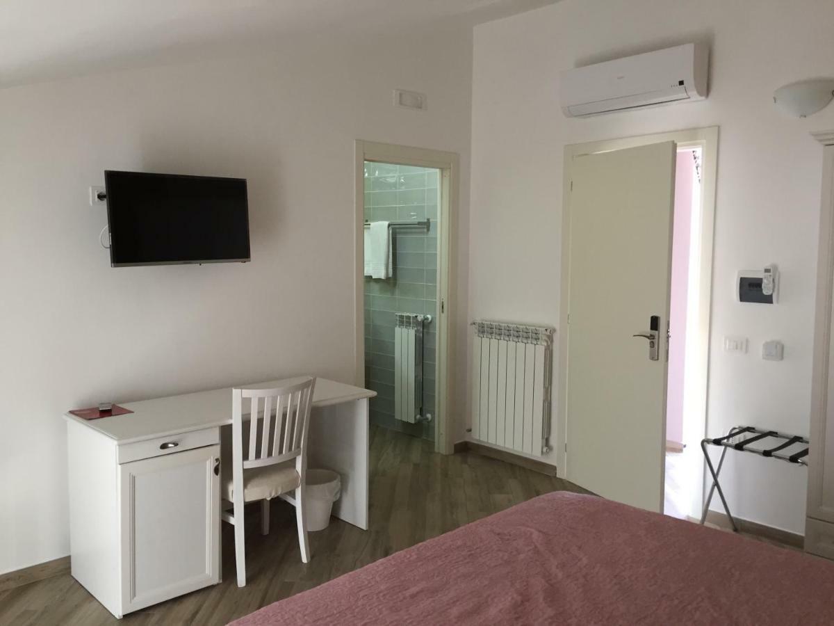 Residenza Murat Caserta Eksteriør billede