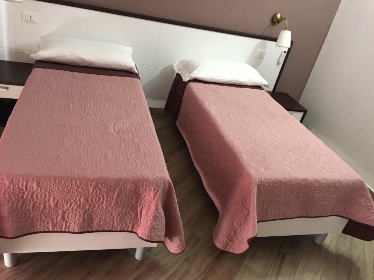Residenza Murat Caserta Eksteriør billede